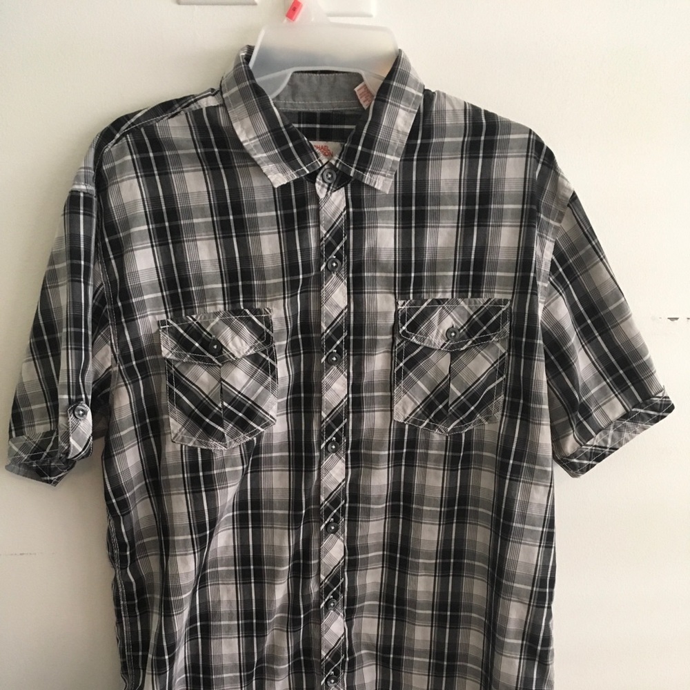 Micheal brandon black white shirt